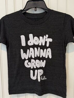 Hello brand ' 'I Don't Wanna Grow Up' Graphic Tee